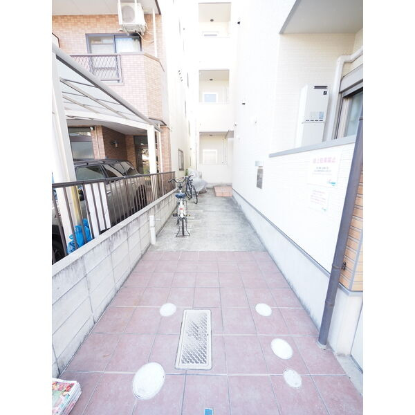 ハーモニーテラス城木町のロビー