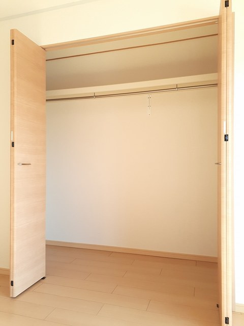 平塚市榎木町の賃貸マンションの収納