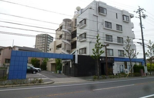 OS・SKYサンメイトの外観