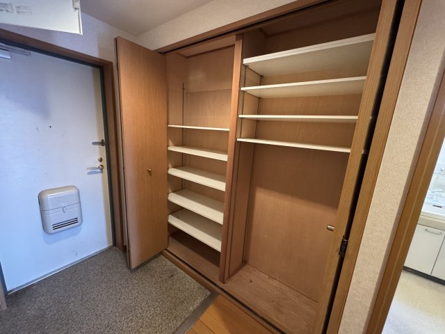 コムザ21北緑丘の収納