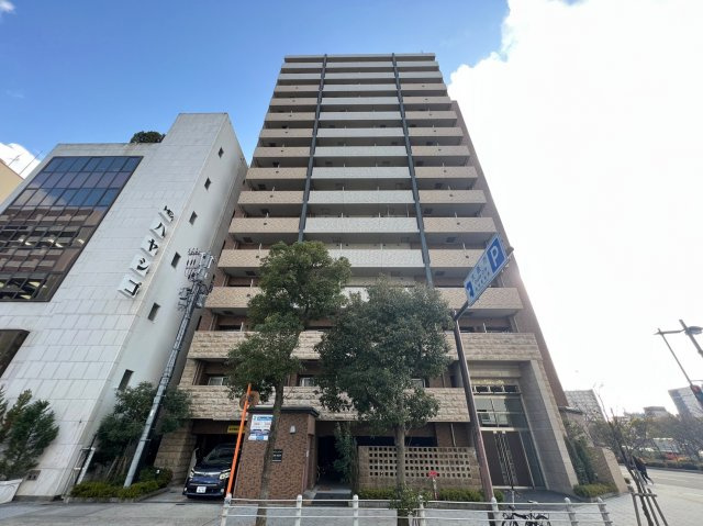 プレサンス難波元町の外観