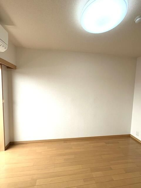 ルーブル多摩川伍番館の寝室|ルーブル多摩川伍番館