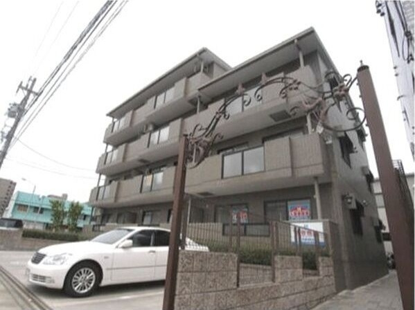 エルドラードの外観