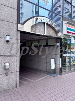 【エントランス】 | クォーレ東館・西館