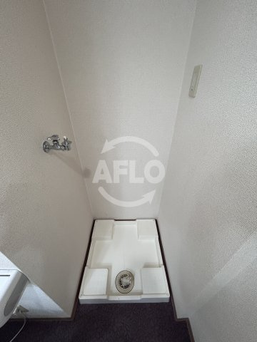 シャルル上新庄の洗面所|シャルル上新庄　洗濯パン