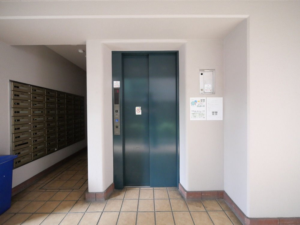 ジュネス東住吉のロビー