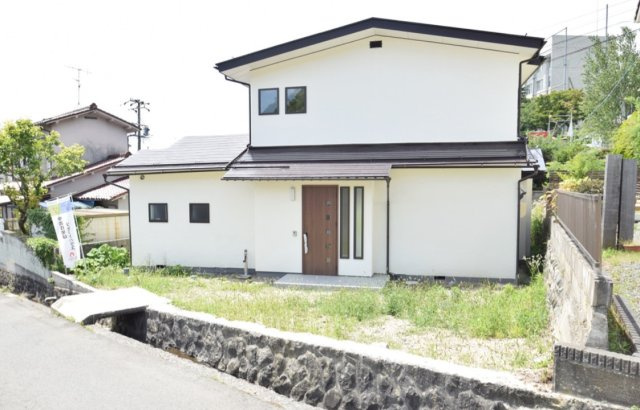 長野市箱清水　中古戸建