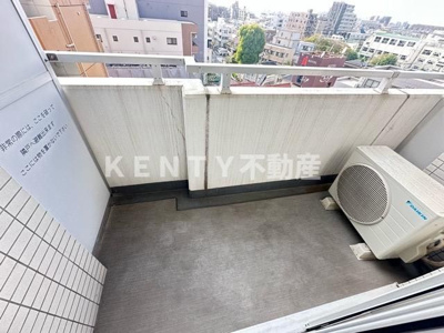 【バルコニー】 | ドゥーエ蒲田 | 落ち着いた時間を過ごせるバルコニーです