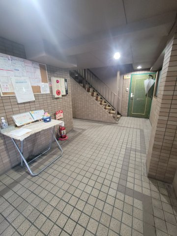 【ロビー】 | マンションデウミⅡ | 毎日通るロビーはこのようになっています