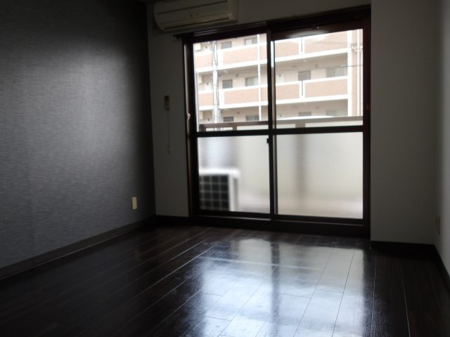 【洋室】 | エレガンスコート瀬田 | 洋室です