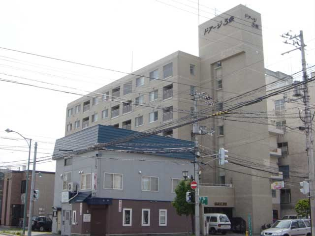 ドアージ３条Ａ館