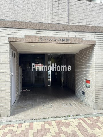 シャルム内神田のエントランス