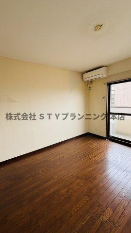 仲介手数料0円！ウィステリアパレスの洋室