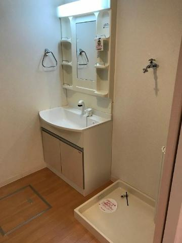 マインヒルズ参番館の洗面所|洗髪洗面化粧台