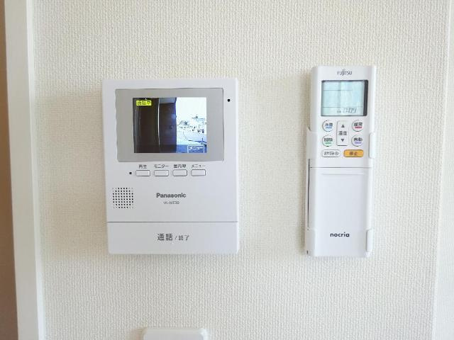 ＵＲＢＡＮ　ＳＱＵＡＲＥの内装|カメラ付インターホン