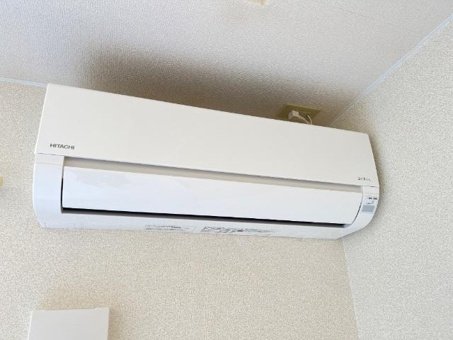 メゾンひばりヶ丘壱番館の設備|エアコン