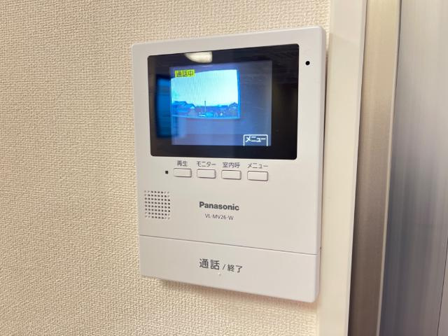 ユニヴァリィ麻生の内装|カメラ付インターホン