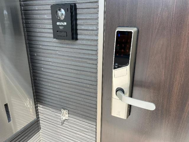 Ｇｒａｎｄｉｒの内装|電子キー