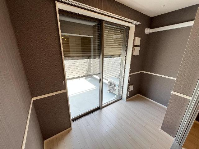 Ｇｒａｎｄｉｒのその他|シャッター付き