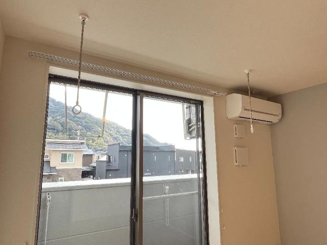 ｃａｓａ　ｅｓｔｅ唐津Ａの設備|室内物干し