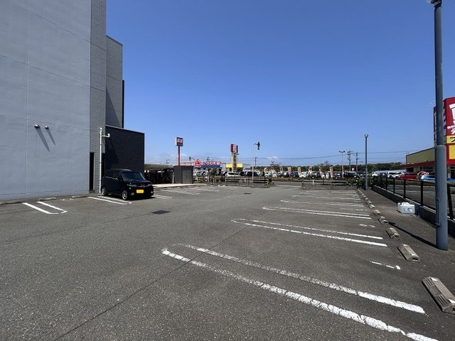 グランドステージ鏡の駐車場|駐車場があります