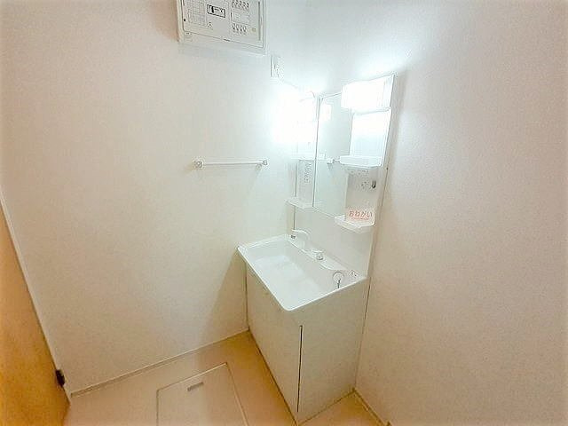 ミキ・ブルック　Ｂの洗面所|コンパクトで使いやすい洗面所