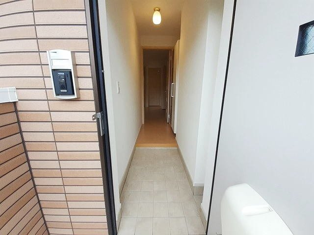 エンジェルスマイリーの玄関|明るい玄関です