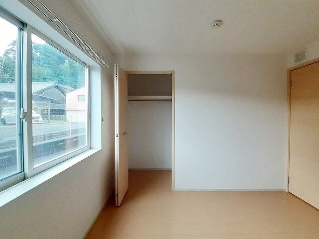 エンジェルスマイリーの収納|たっぷりとした収納スペースです