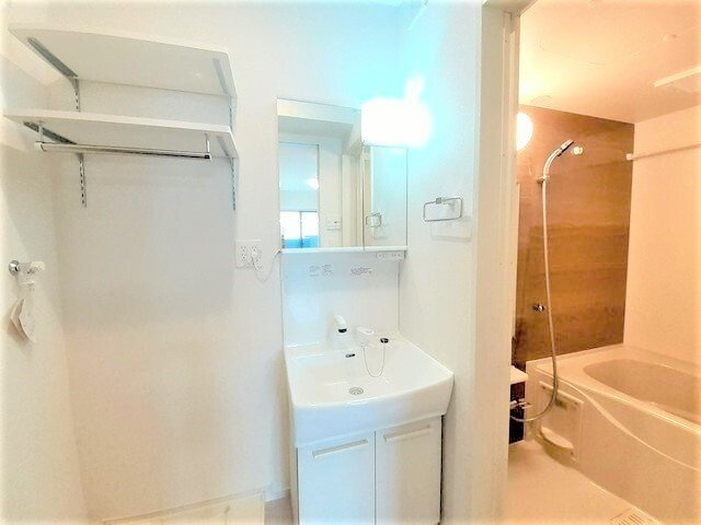 アルページュ　Ｂの洗面所|コンパクトで使いやすい洗面所