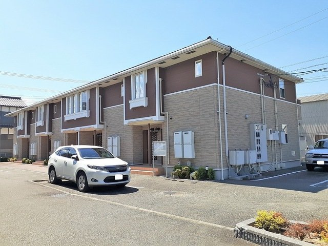 プリムラの外観|落ち着いた雰囲気の外観です