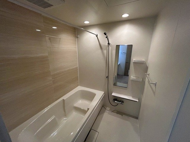スモールウッズタウン　レイナの浴室|ゆったり過ごせるお風呂です