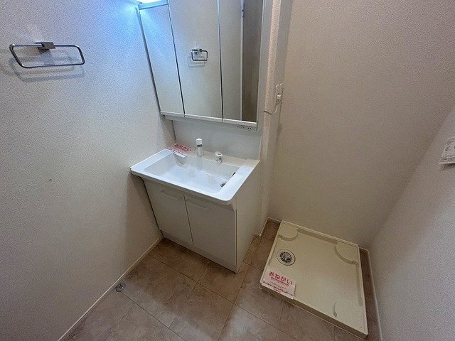 スモールウッズタウン　レイナの洗面所|忙しい朝には欠かせない洗面所です