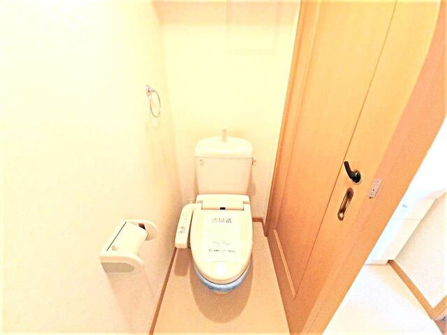 キャトルセゾンＢのトイレ|トイレもきれいです