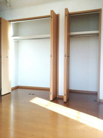 クレメントＥの収納|収納豊富です
