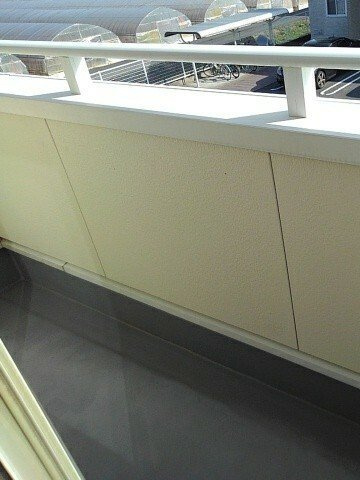 ジュネス２番館のバルコニー|バルコニーがあります