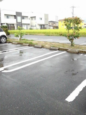 ライフコート東唐津Ｂの駐車場|駐車場完備です