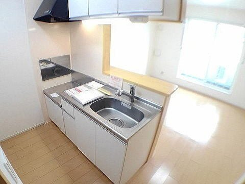 フロントフィールド２番館のキッチン|コンパクトなキッチンで掃除もラクラク
