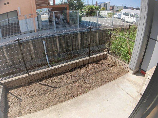 サンパティオの庭|お庭で自由な時間を過ごせます
