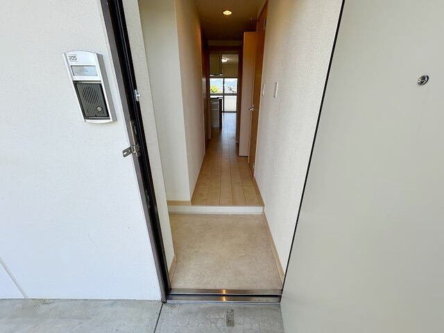 ルイシャトレ鏡の玄関|玄関です