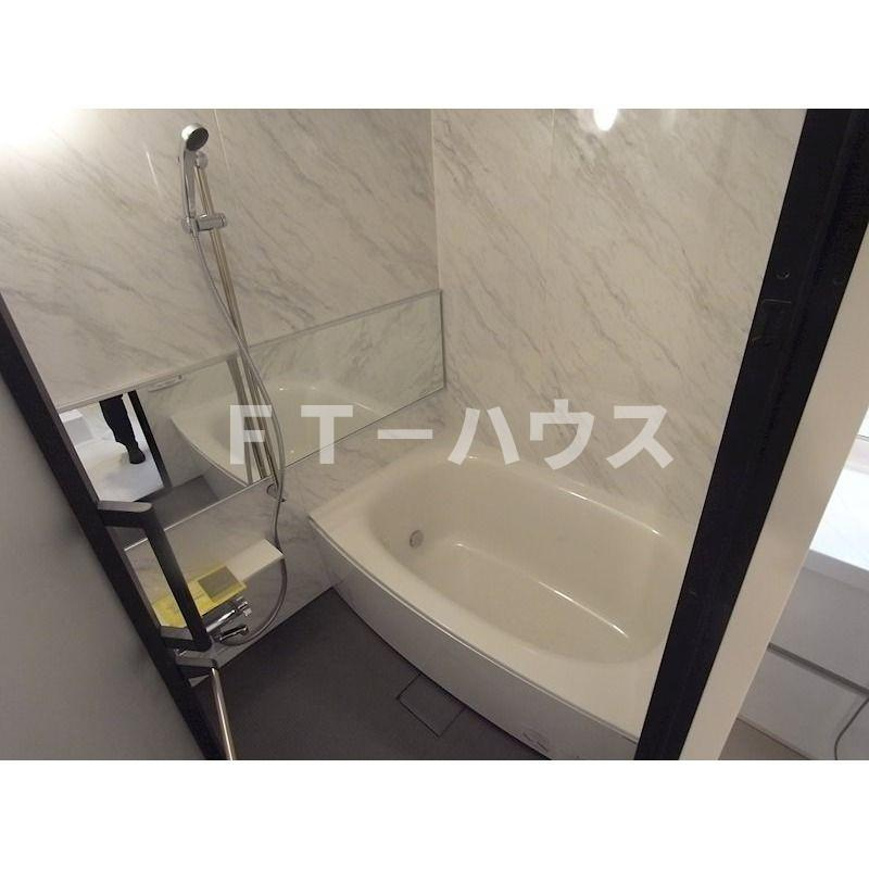 アリエスの浴室