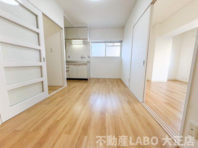 グランソシエ大正の居間・リビング