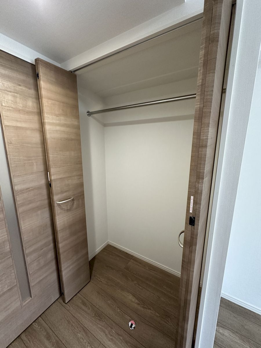 アルファコート東あずまの収納|※別部屋の参考写真です
