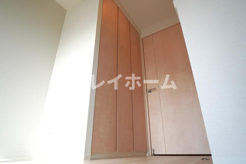 Ｌｏｕｉｓ　Ｃｏｕｒｔ　Ｋｉｔａｓｈｉｎａｇａｗａのその他