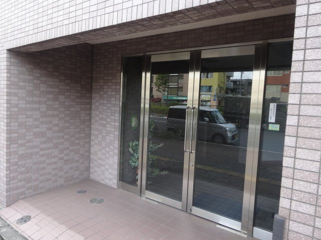 ファイン万久のエントランス
