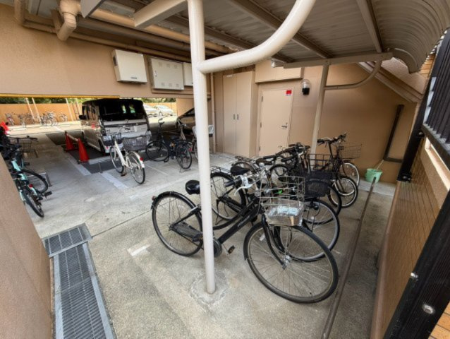 ダイアパレスグランテージ味噌天神／７Fの駐輪場
