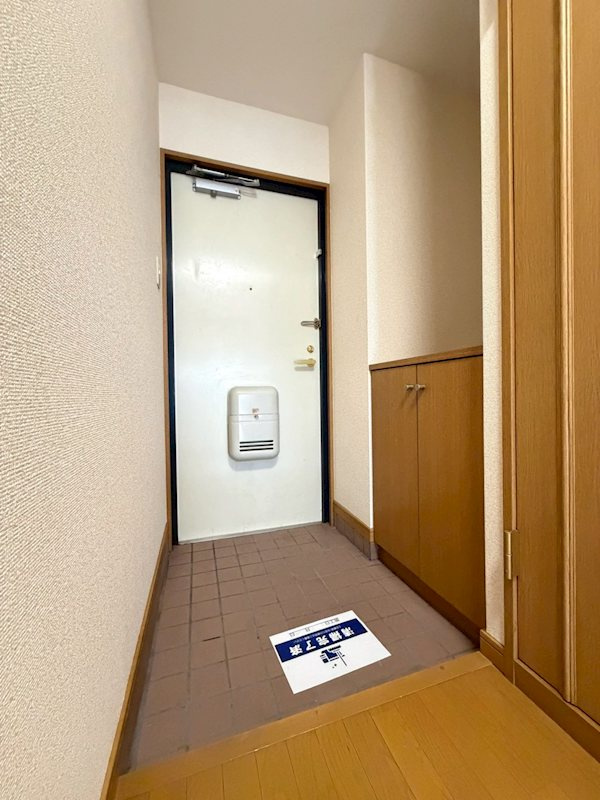 ダイコー新町 の玄関