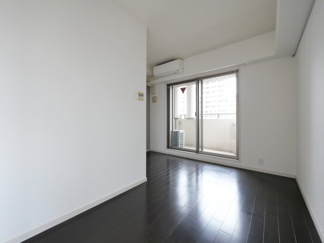 Gallery谷町の洋室