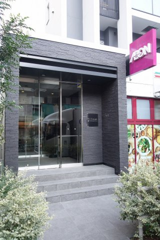 レジディア板橋本町プレイスのエントランス