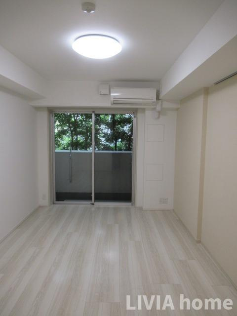大田区南六郷１丁目の賃貸マンションの居間・リビング