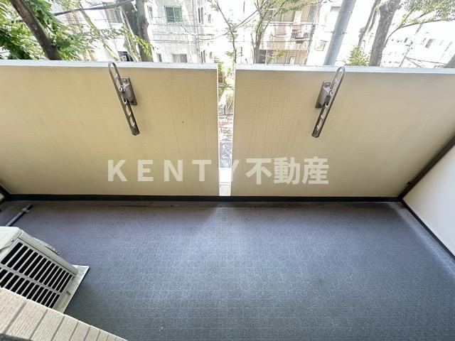 【バルコニー】 | ストリーム多摩川 | 開放的で明るい空間を演出してくれるバルコニーです